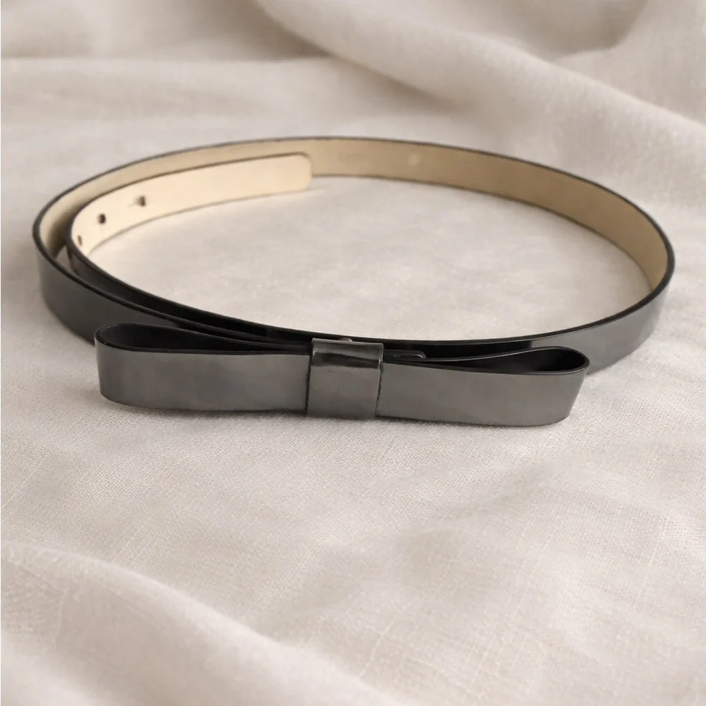 kate spade black patent bow belt